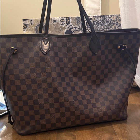 LOUIS VUITTON NEVERFALL GM - Picture 1 of 1